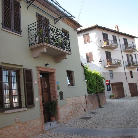 Alla Torre - Nel Cuore Del Borgo Storico Castagnole delle Lanze Eksteriør bilde