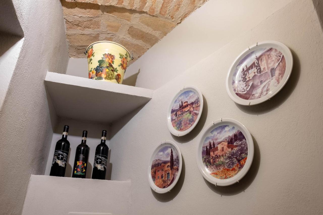Alla Torre - Nel Cuore Del Borgo Storico Castagnole delle Lanze Eksteriør bilde