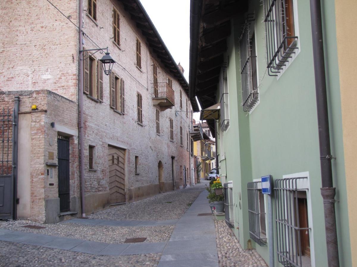 Alla Torre - Nel Cuore Del Borgo Storico Castagnole delle Lanze Eksteriør bilde