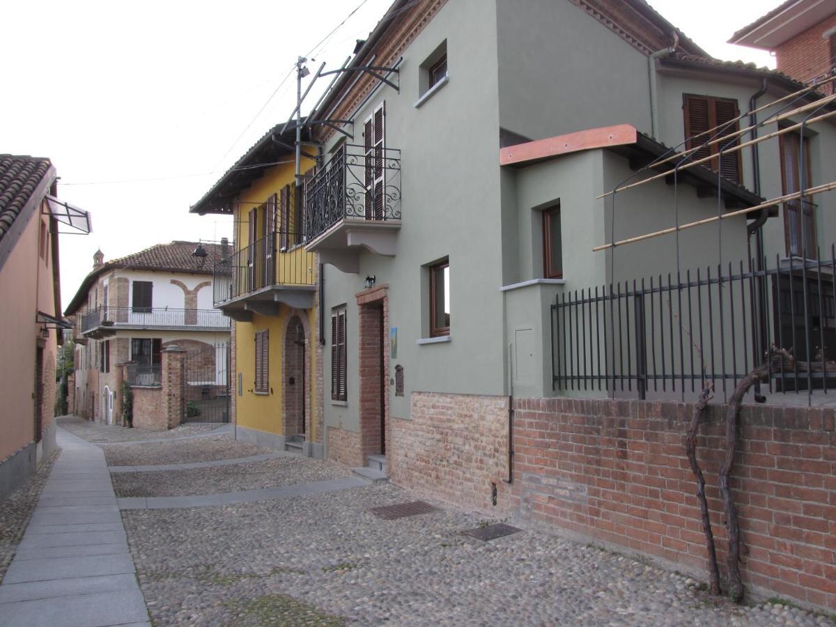 Alla Torre - Nel Cuore Del Borgo Storico Castagnole delle Lanze Eksteriør bilde